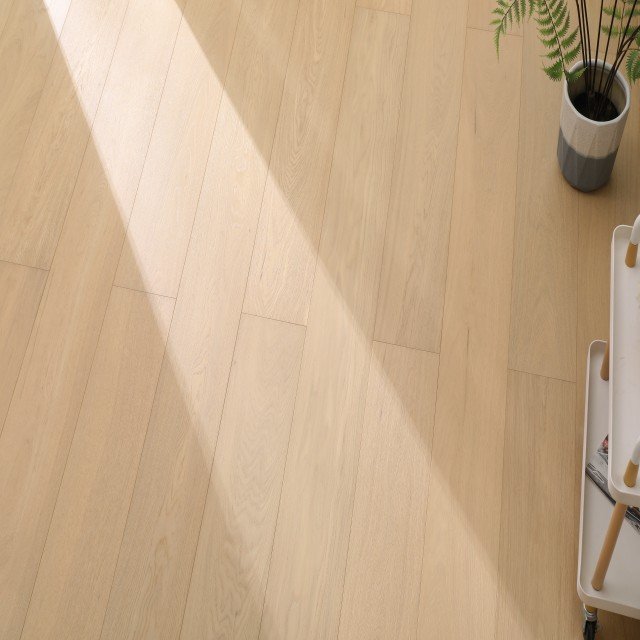 Ibiza hardwood flooring detail view 5 - Brushed texture and grain pattern